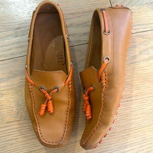 TOD’S Bow Gommino Loafers